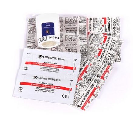 Аптечка заполненная Lifesystems Blister First Aid Kit (1003)