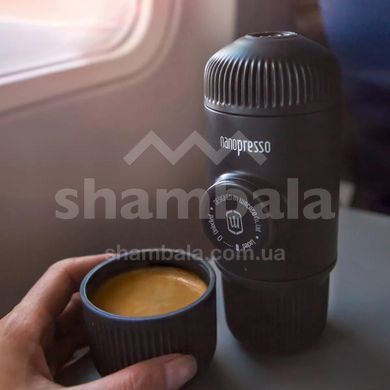 Портативная эспрессо-кофеварка с адаптером для капсулы Wacaco Nanopresso+, dark grey (4897066230108)