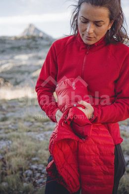 Легкий женский пуховик Rab Microlight Alpine Jacket Wmns, DARK BUTTERNUT, 14 (821468981898)