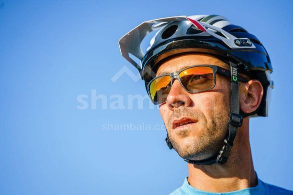 Солнцезащитные очки Julbo Renegade, Mat Black, Polarized 3 (J 4999023)