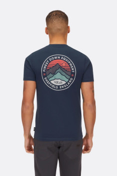 Футболка чоловіча Rab Basecamp 3 Peaks Tee, Tempest Blue, XL (QCC-05-TMB-XLG) image